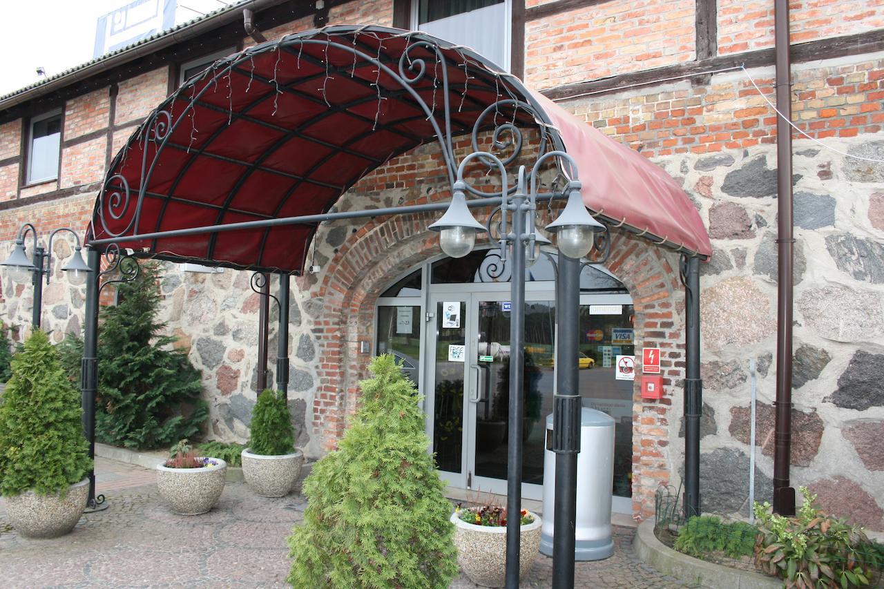 Bed and Breakfast Auto Port Przytoczna à Nowa Niedrzwica Extérieur photo