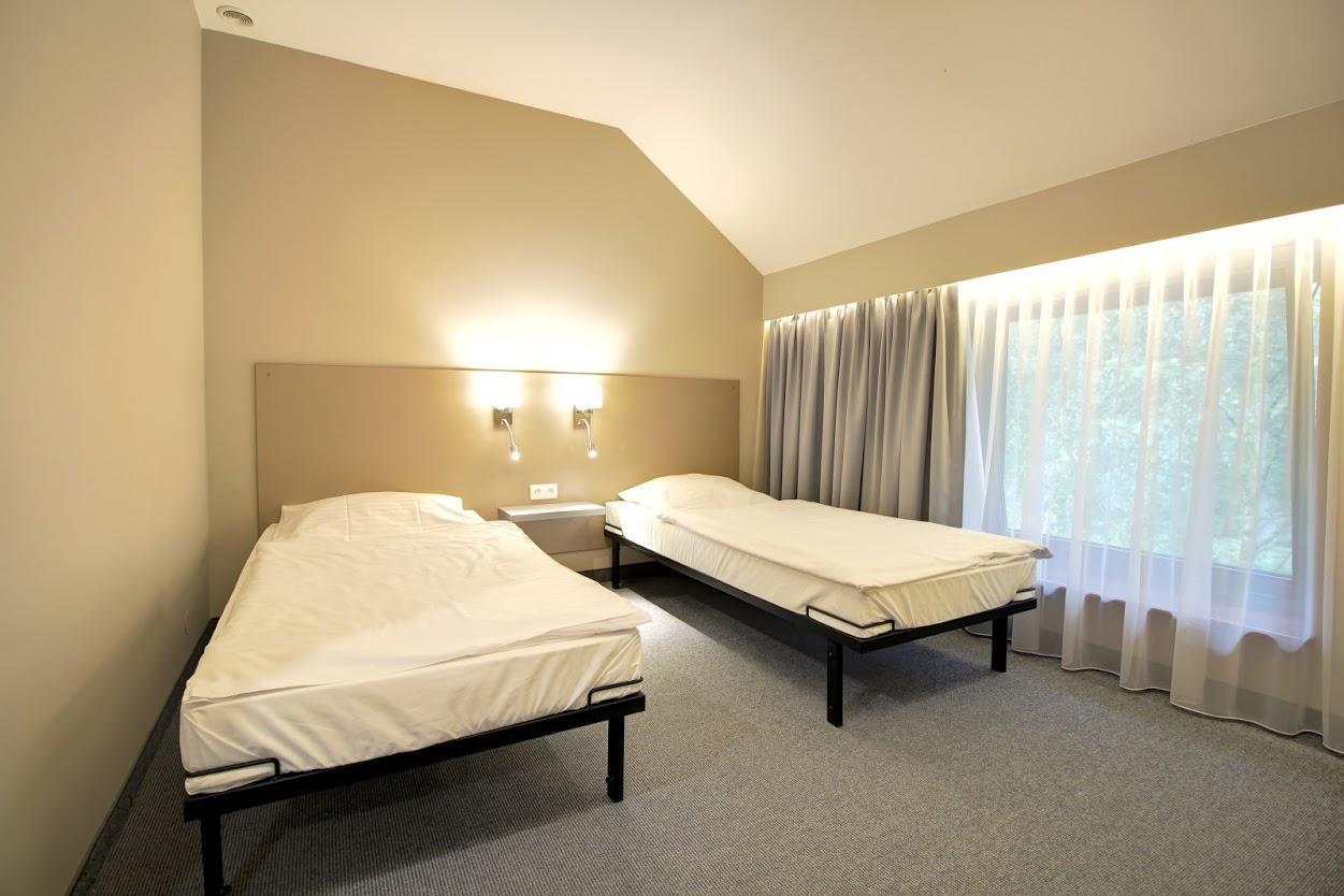 Bed and Breakfast Auto Port Przytoczna à Nowa Niedrzwica Extérieur photo